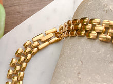 Load image into Gallery viewer, Vintage Gold Chain Necklace
